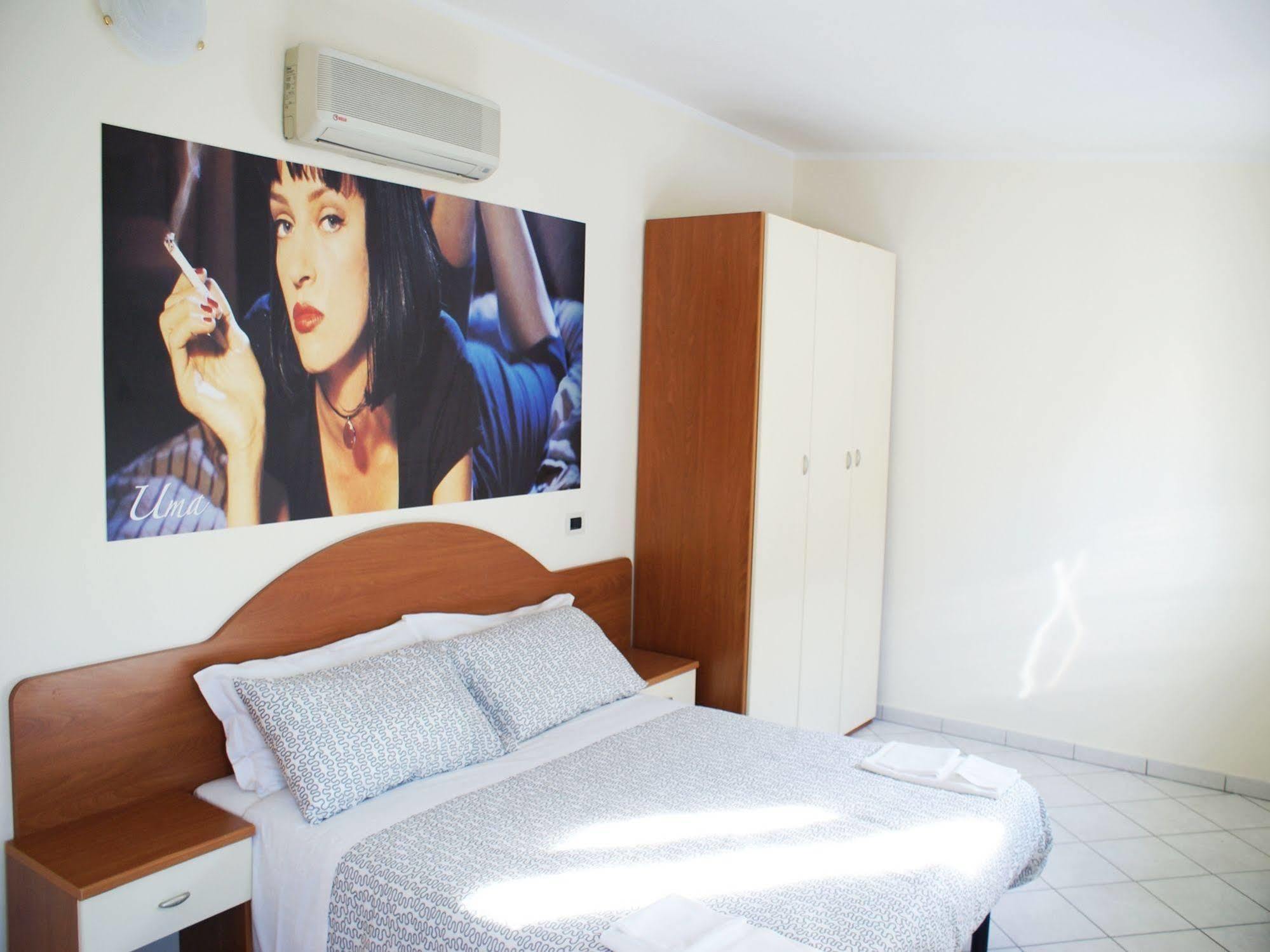 Hotel Lady Rimini Exterior photo